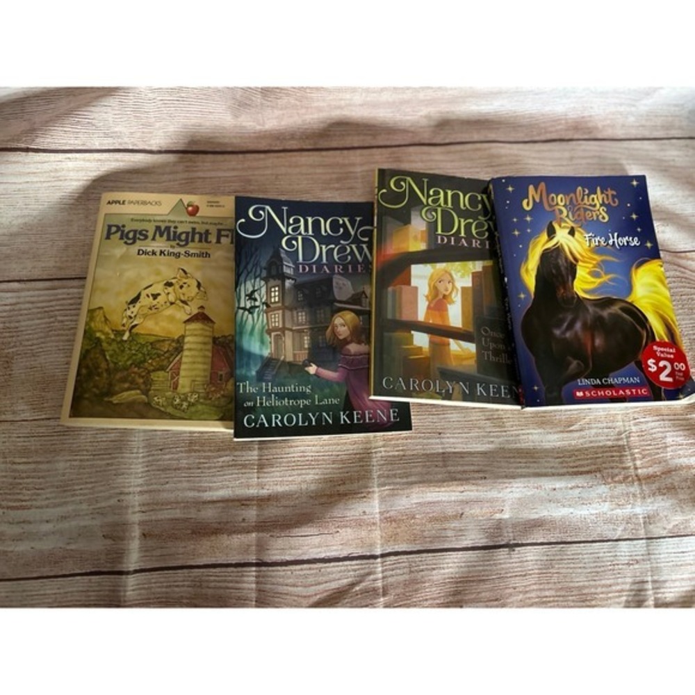 Nancy Drew chapter books and other chapter books